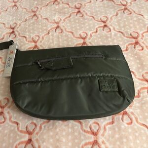 LUG Moonwalk Olive with gold north star lining